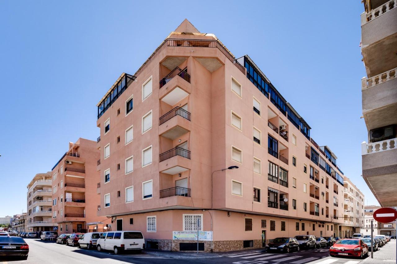 Estudio Joven Pura Torrevieja Extérieur photo