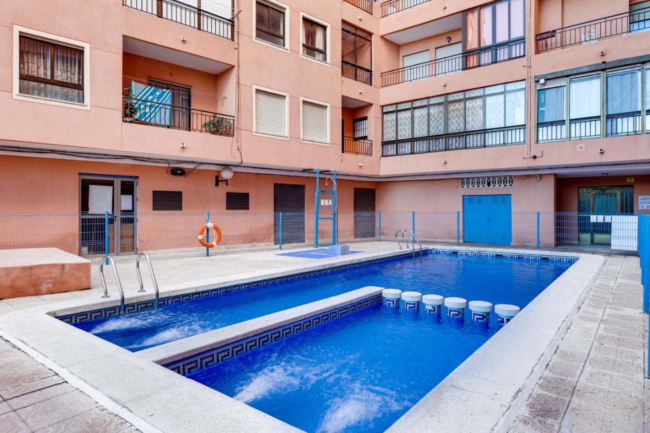 Estudio Joven Pura Torrevieja Extérieur photo